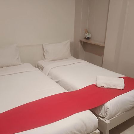 Permata Inn Медан Екстер'єр фото