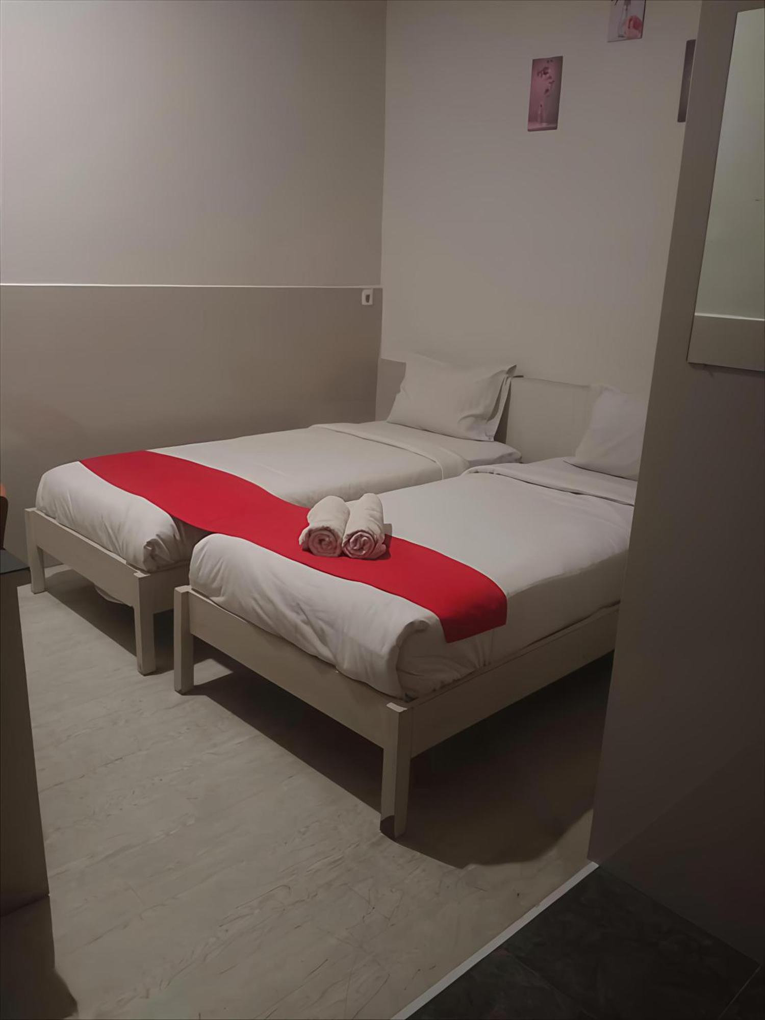 Permata Inn Медан Екстер'єр фото